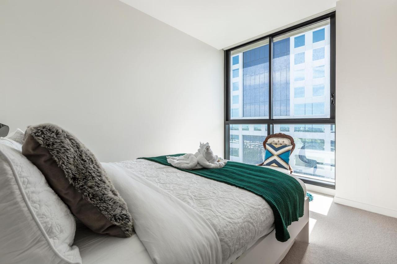 Light, Airy, Spacious Queens Road Apartment Melbourne Eksteriør billede